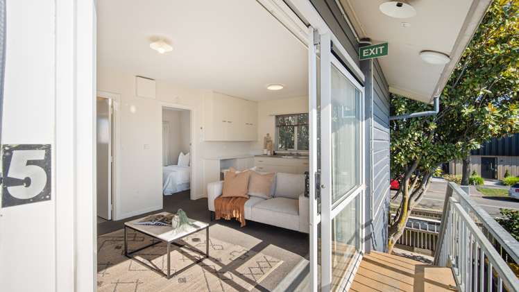 48 Bishop Street Saint Albans_13
