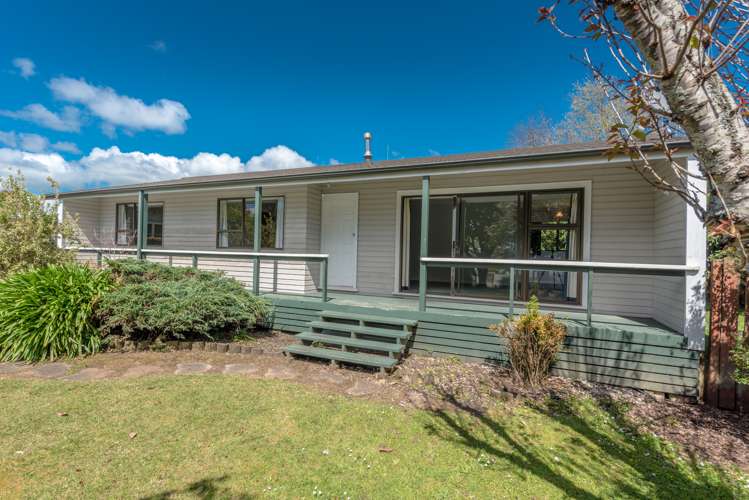 11 Frost Place Pukete_10