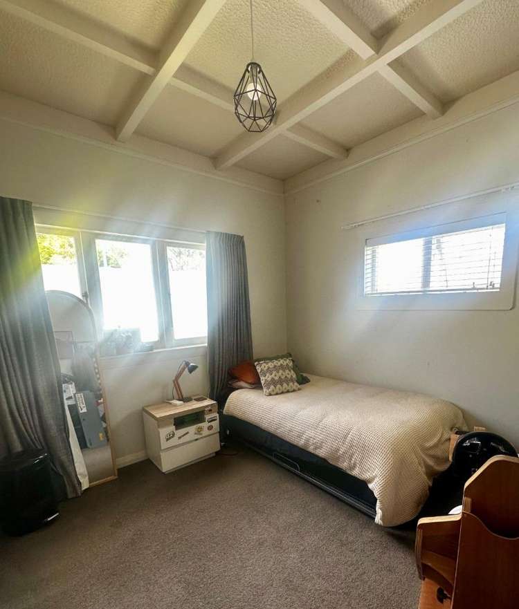 49 Mandeno Street 11385_12