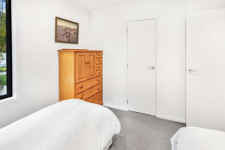 11/182 London Street Hamilton Central_11