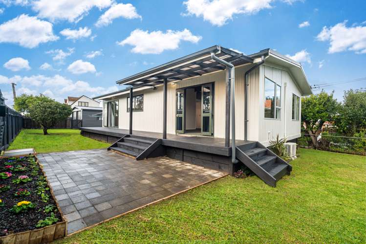 92 Ruawai Road Mount Wellington_1