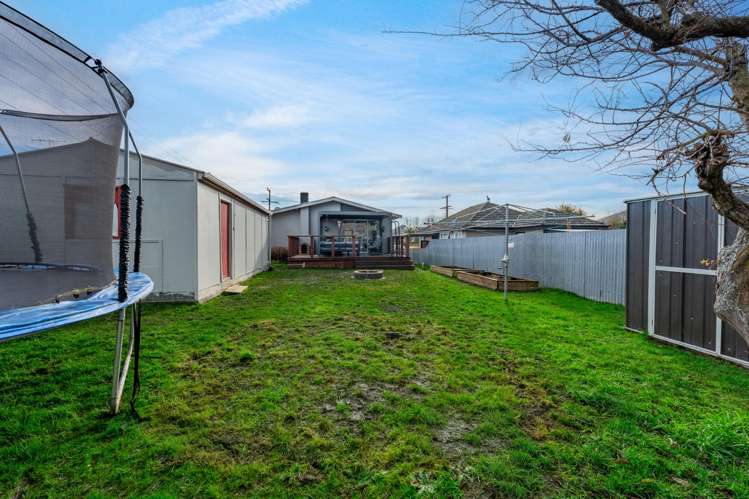 12 Grants Road Marchwiel_18