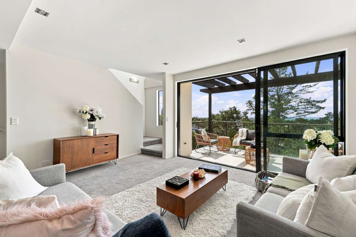 202A/525 East Coast Road_1