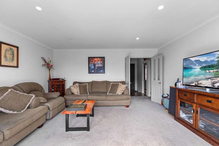 24 Carrington Drive Papamoa_5