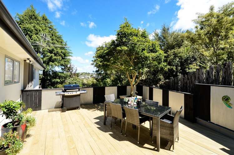 33 Kemp Road Massey_2