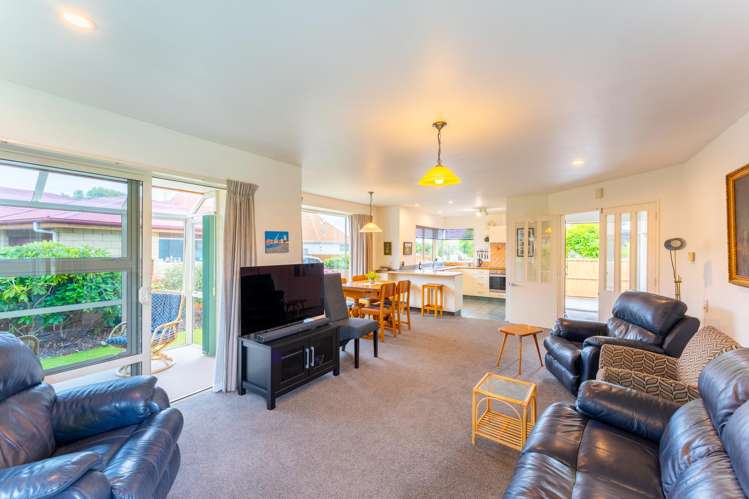 2B Chateau Close Gleniti_9