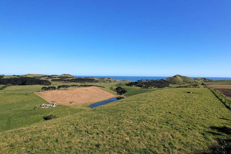 Rehutai Road Baylys Beach_9