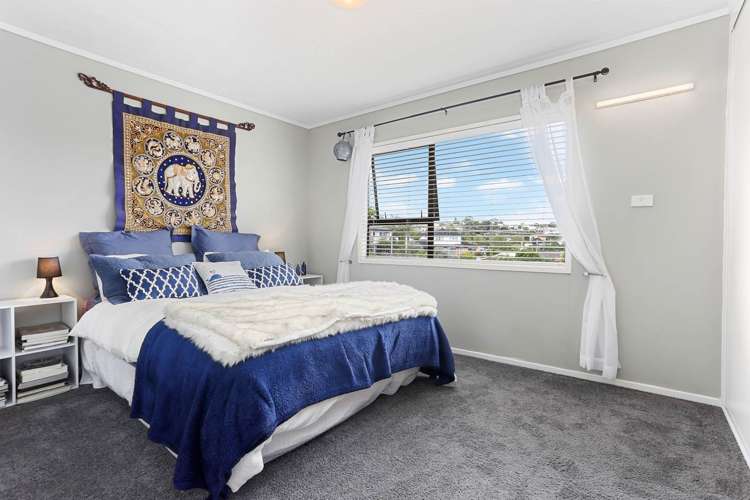 1/1 Sharon Road Waiake_11