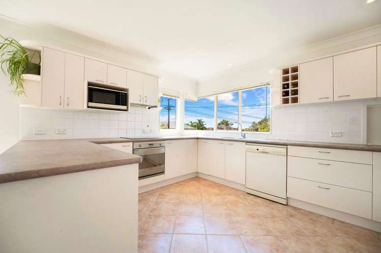 2/89 Aberdeen Road Castor Bay_15