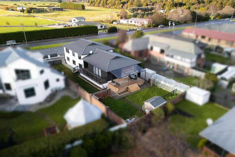 708 Queens Drive Waikiwi_33