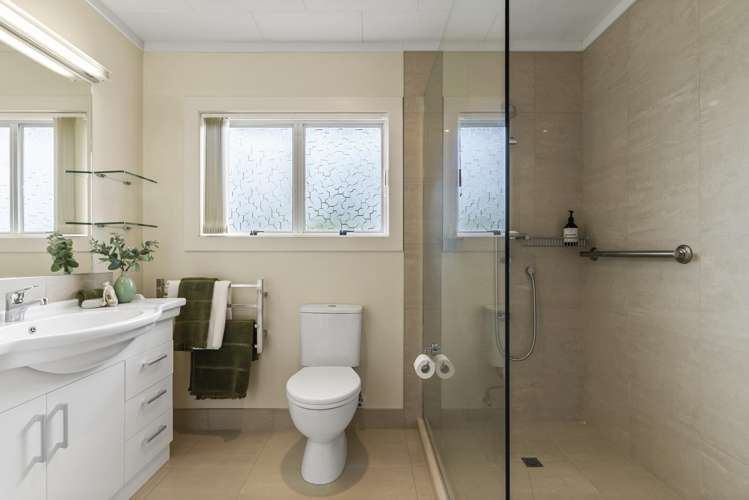 19 Wicklow Road Narrow Neck_7