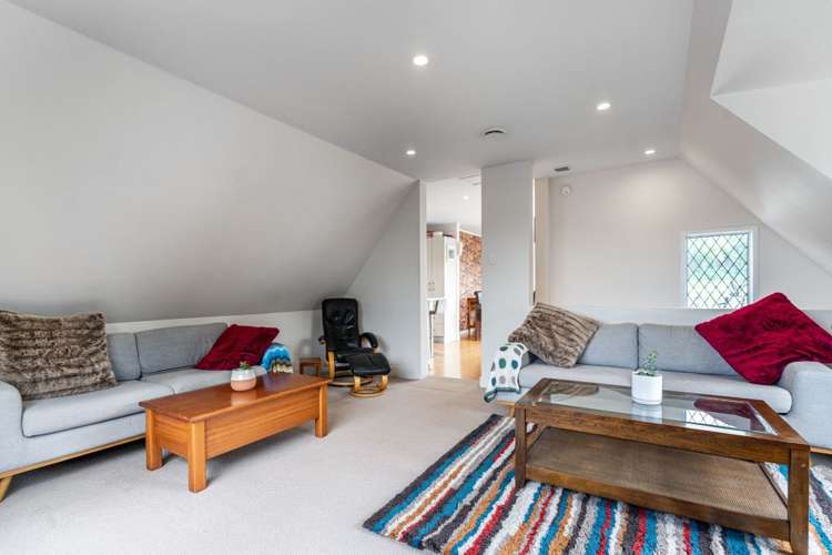 23 Hanlon Crescent Narrow Neck_12