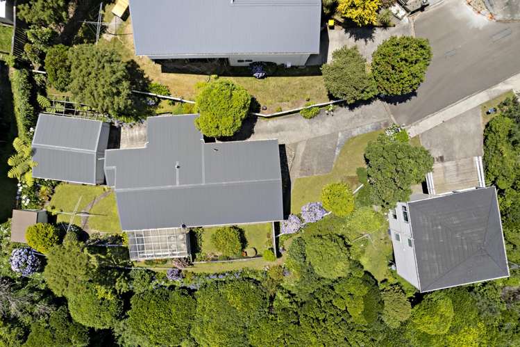 18 Florio Terrace Tawa_19