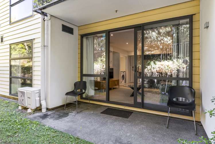 G04/69e Hall Avenue Mangere_14