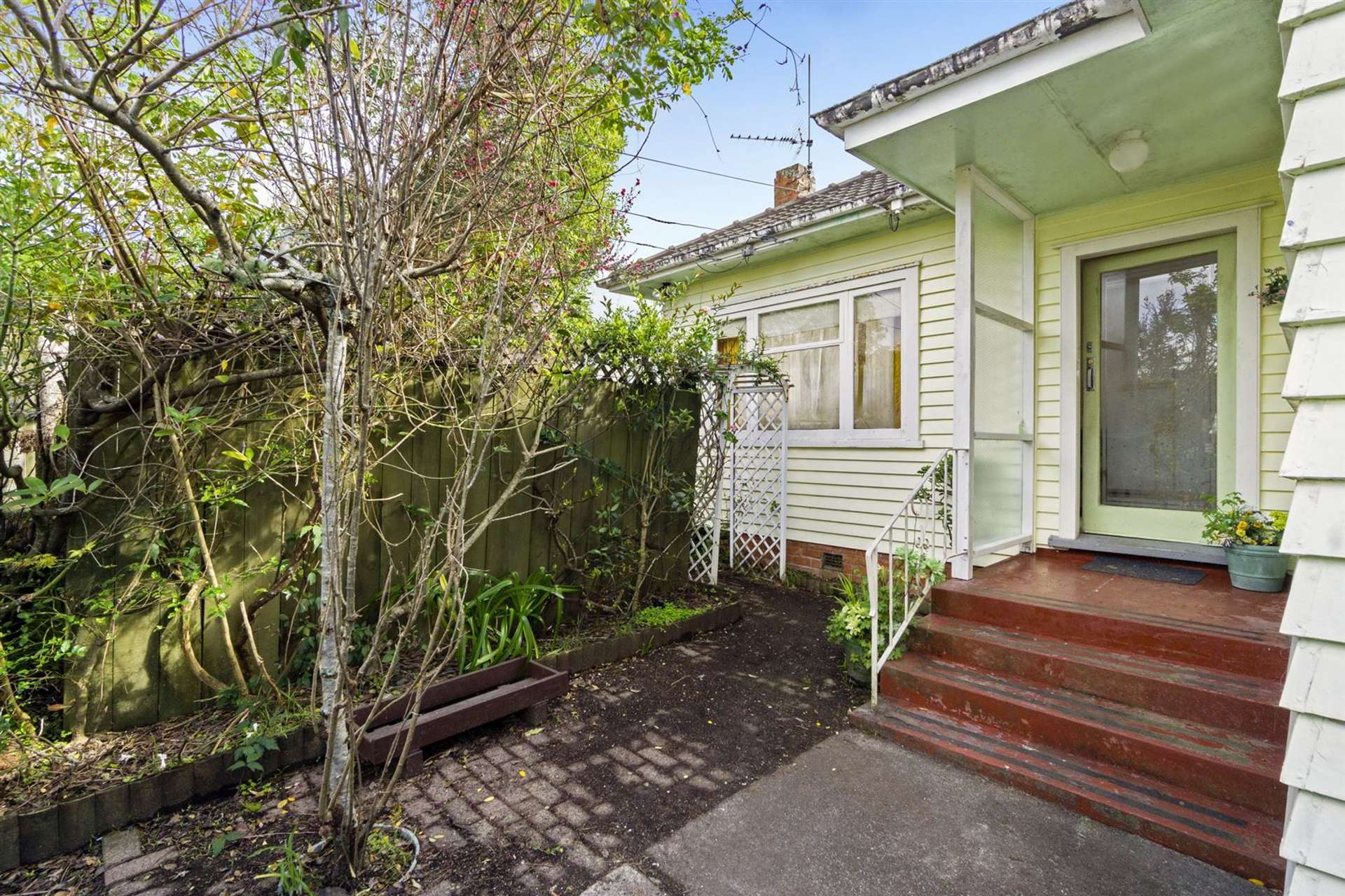 7 Admiral Beatty Avenue Mount Roskill_0