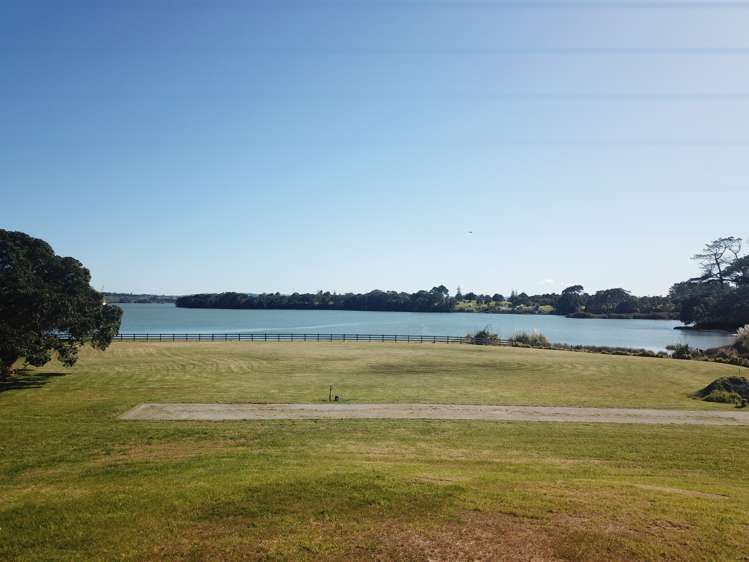 17 Goble Road Clarks Beach_14