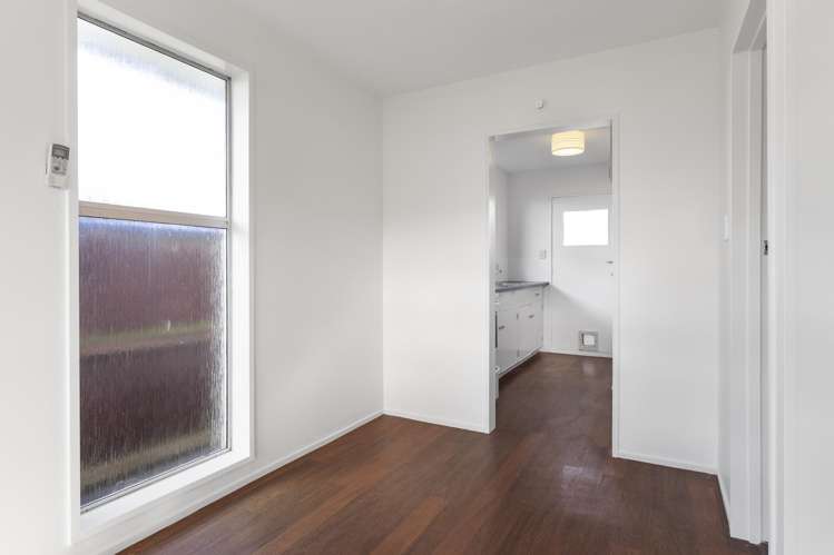 2/145b Clarence Street Riccarton_2