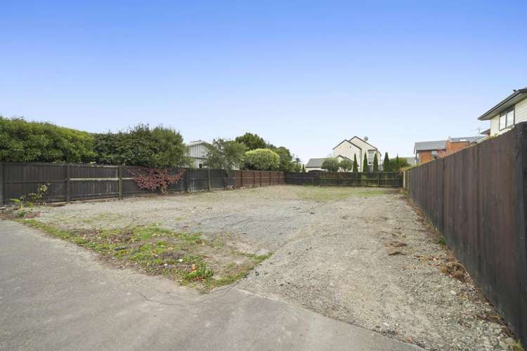 87 Hawthorne Street_2