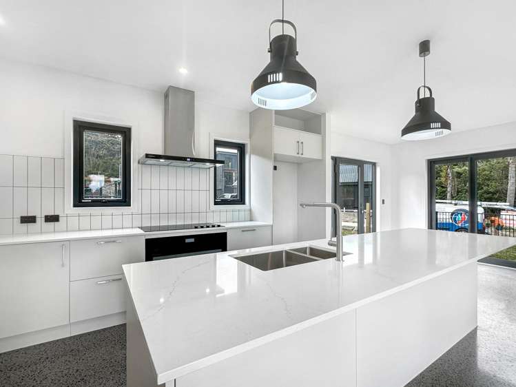 1 Osler Avenue Paihia_6