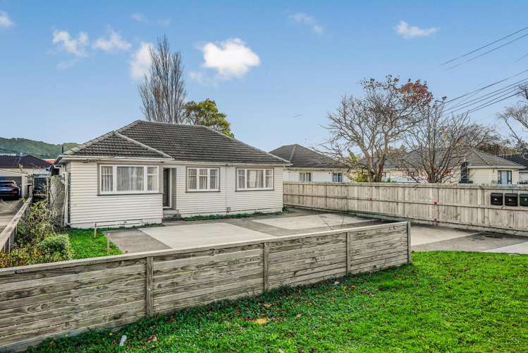 9 Fitzherbert Road Wainuiomata_24