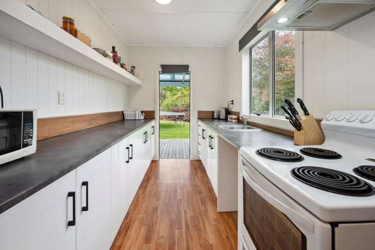 149 State Highway 33 Tikitere_8