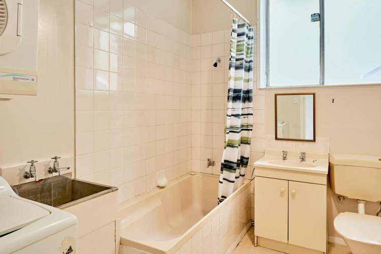 20 Mcfarlane Street Mount Victoria_17