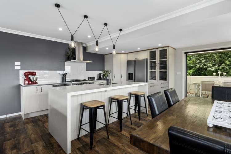 140 Bellevue Road Brookfield_8