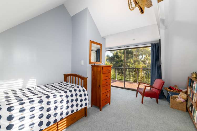 4 James Drive Diamond Harbour_16