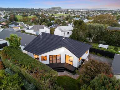 72B Ladies Mile_4