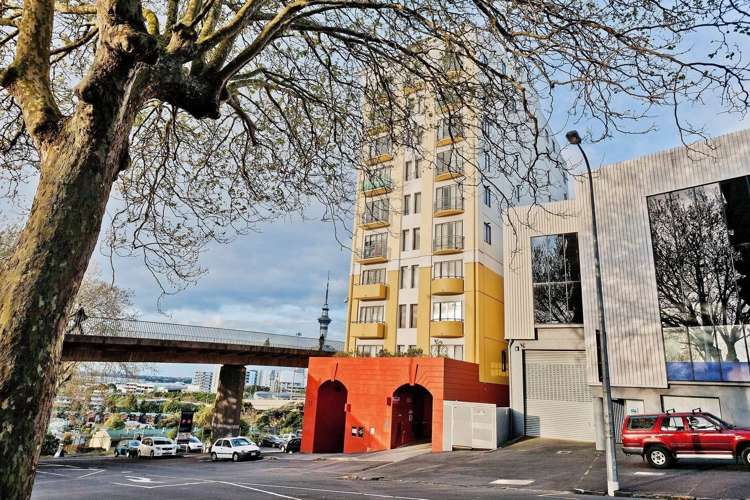 8h/11 Howe Street Freemans Bay_5