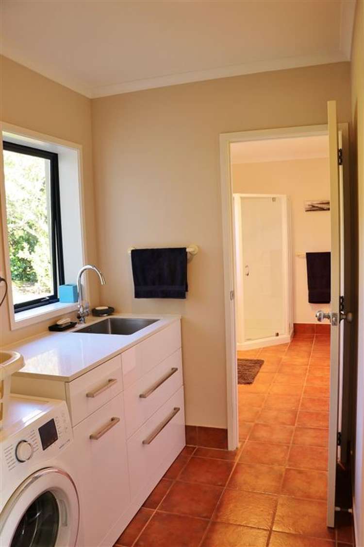 241 Te Mahoe Road Mokau_12