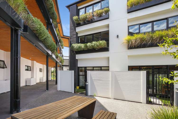 1/422 Hagley Avenue Christchurch Central_1