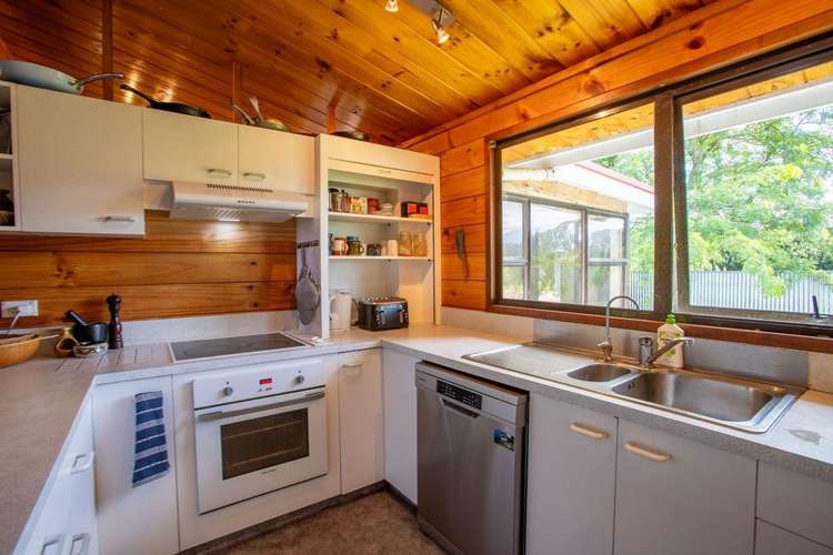 32 Old Station Road Ohakune_1