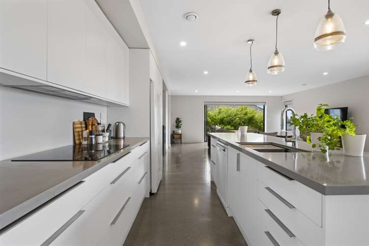 67 Ruapehu Drive Fitzherbert_12