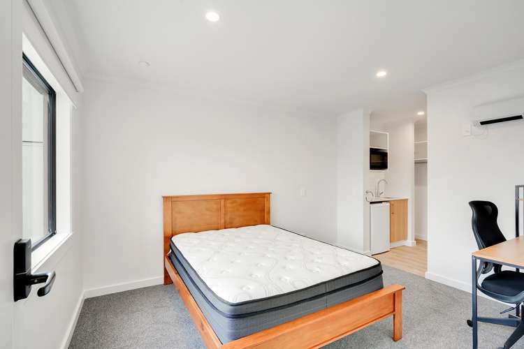 2/146 Old Farm Road Hamilton East_7