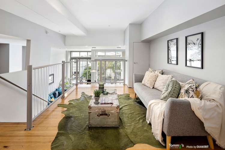 104/107 Thorndon Quay Pipitea_9