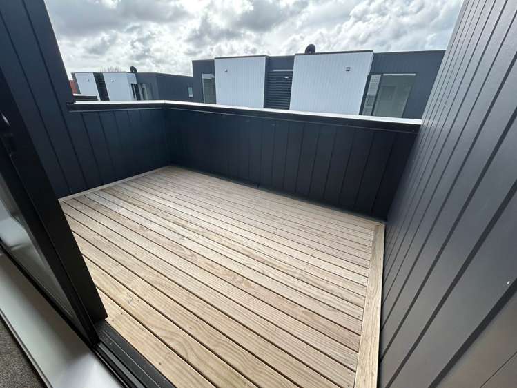 5/3 Treasure Lane Te Atatu South_6