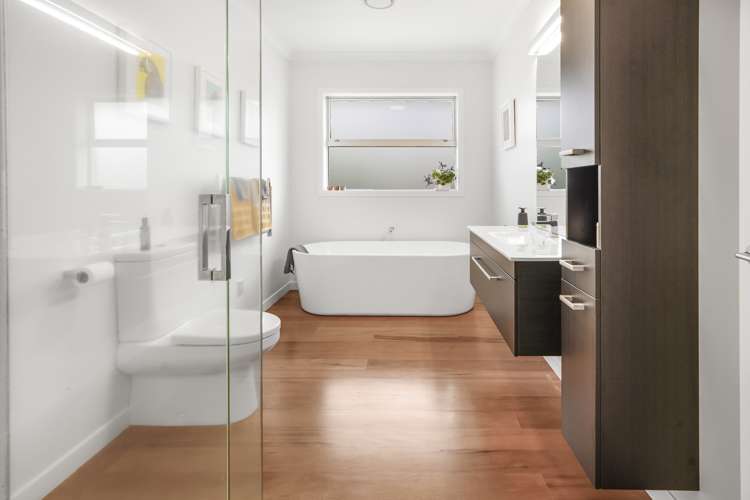 3 Rothbrook Street Hamilton East_16