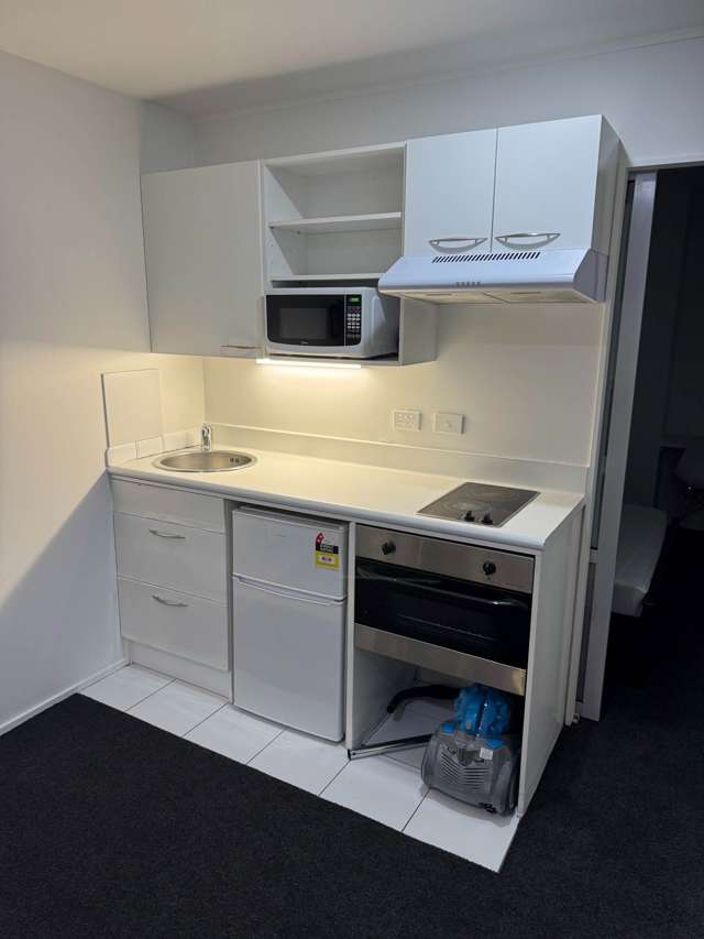 9J/147 Hobson Street City Centre_3