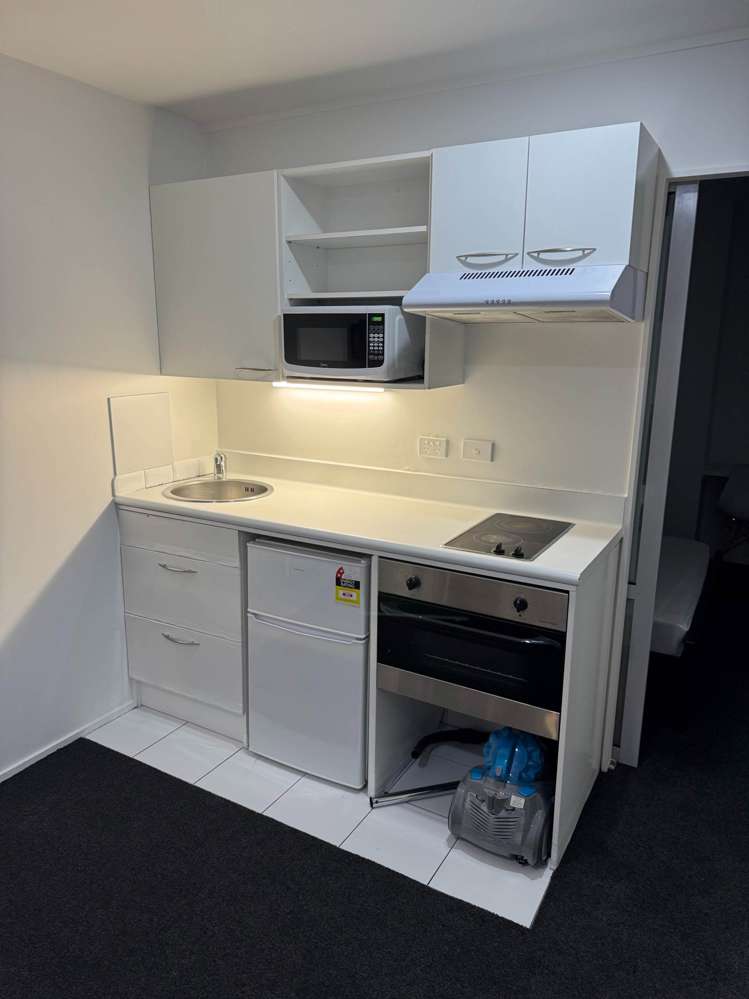 9J/147 Hobson Street City Centre_3