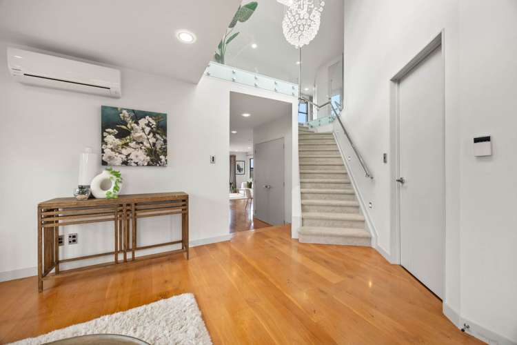 7 Eastreef Court Long Bay_8