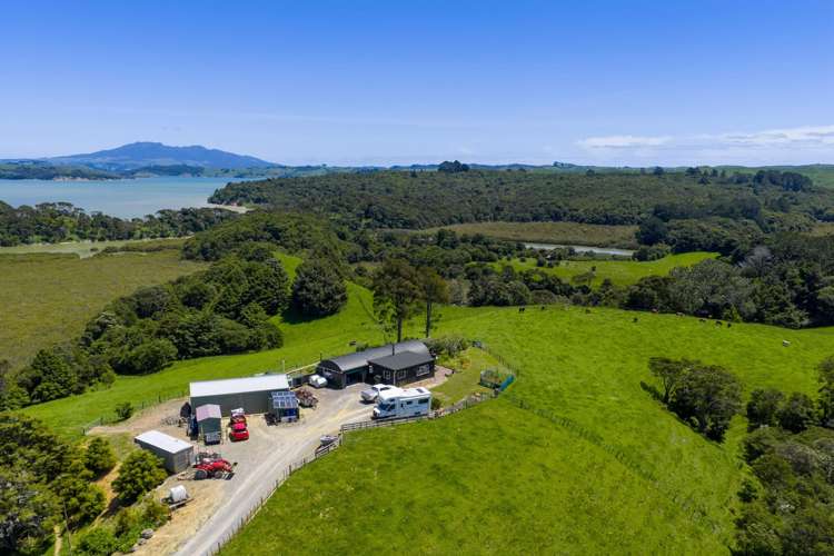 185 Waingaro Landing Road Raglan_10