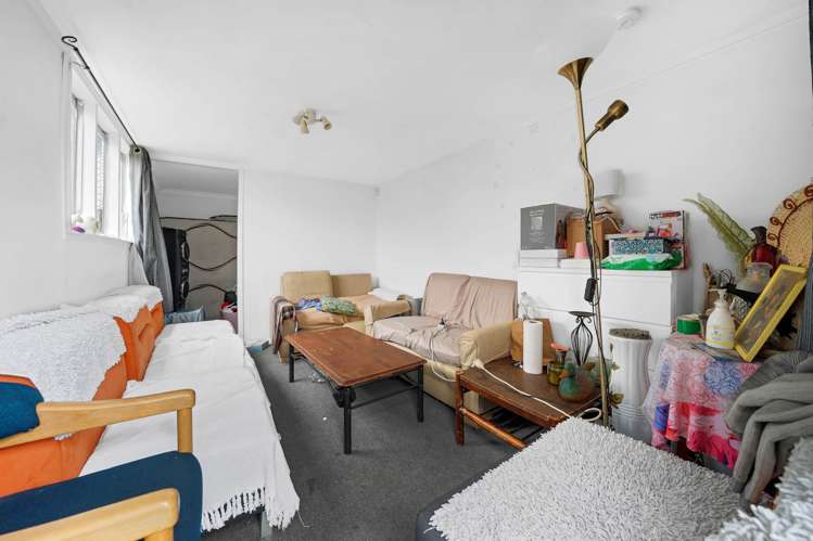 12 Surrey Street Manurewa_12