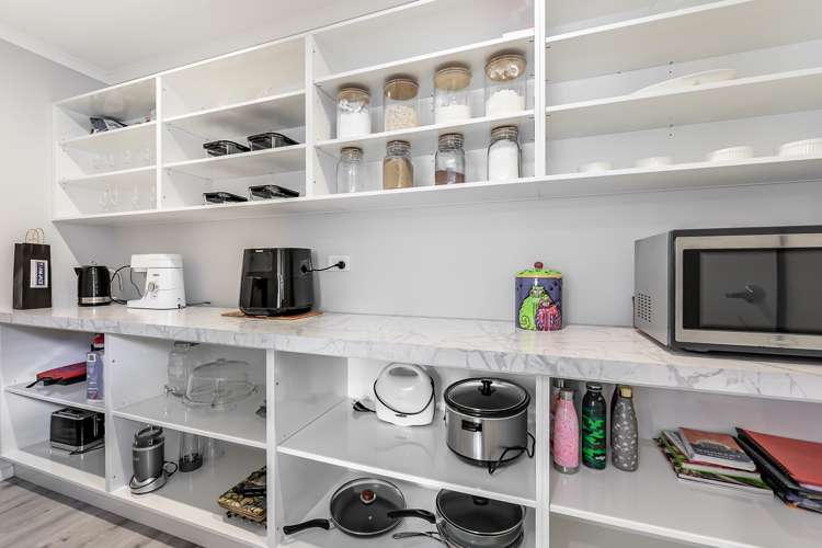 11 Drower Glen Flagstaff_11