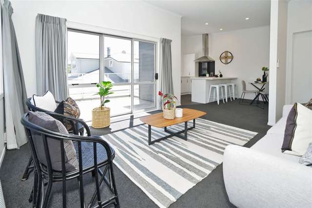 1/6 Dyer Street Whitiora_2