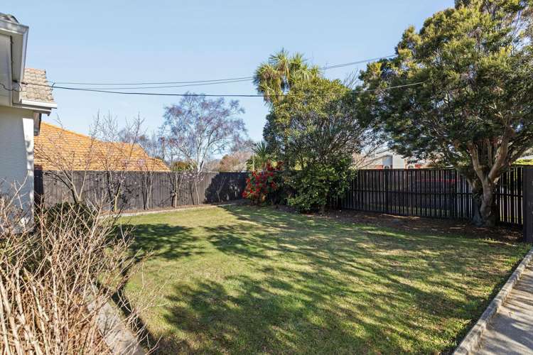 144 Brookside Terrace Bryndwr_15