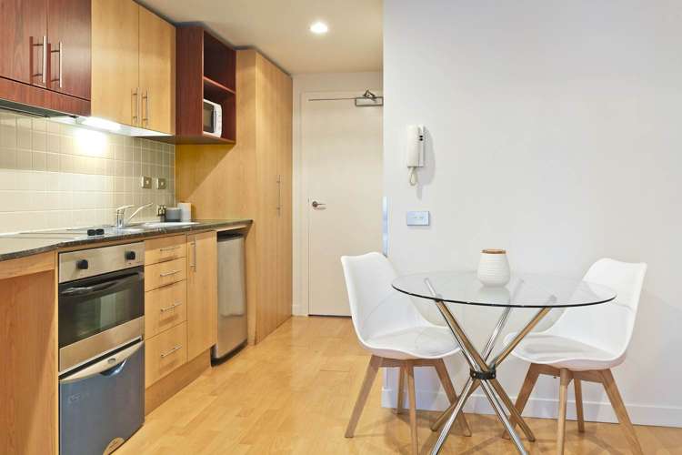 1407/76 Wakefield Street City Centre_1