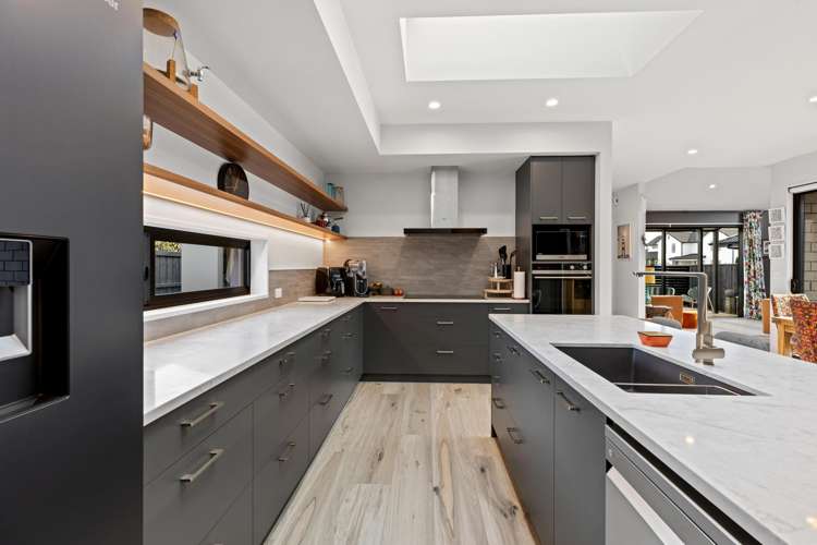 3 Picadilly Avenue Casebrook_6