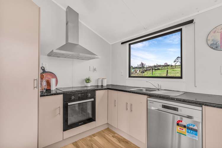 230 Tavinor Road Otaika_18