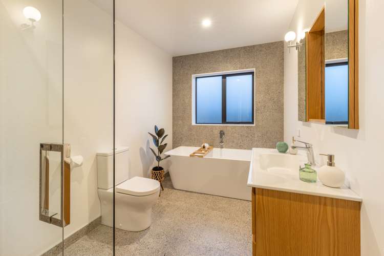 15 Kaiwaru Place Waikanae_16